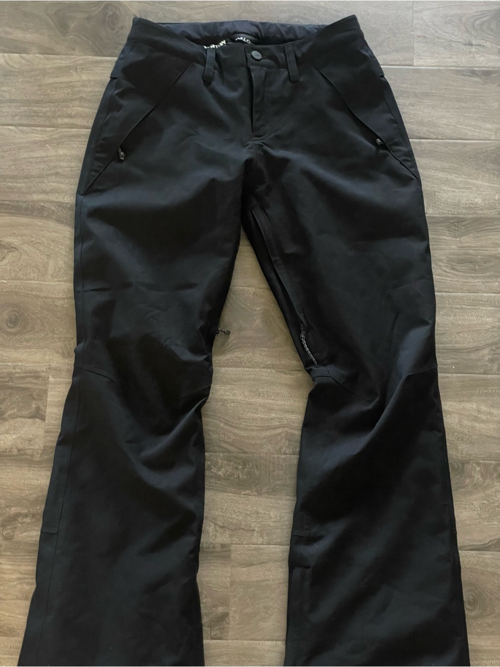 Burton Women’s Black Snowboard/Ski Pants — Size Small — Excellent Condition